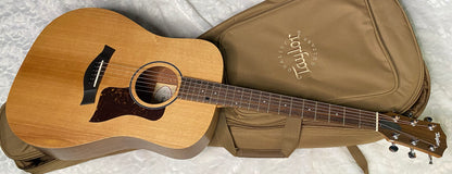 NEW! Taylor Big Baby Taylor BBT - Natural - 3.75lbs - Authorized Dealer - G06201