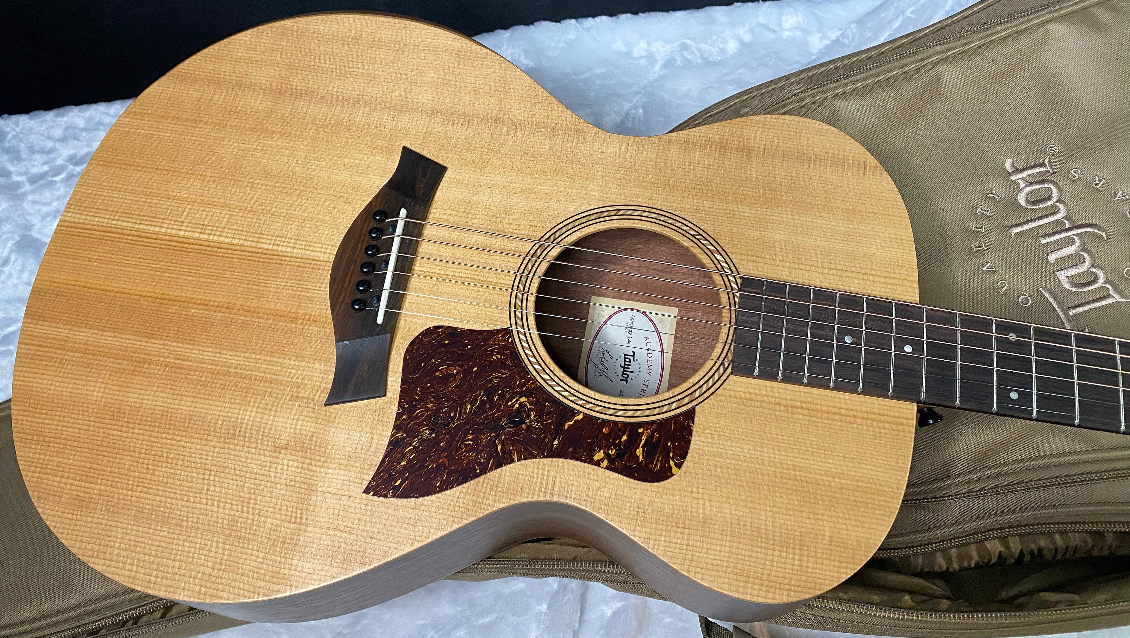 NEW! Taylor Academy 12e Acoustic-electric Guitar - Natural - 4.3