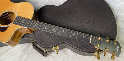 Taylor 214ce-K DLX Koa Grand Auditorium Acoustic-Electric Guitar Natural Finish - 4.65lbs - Authorized Dealer - G06230