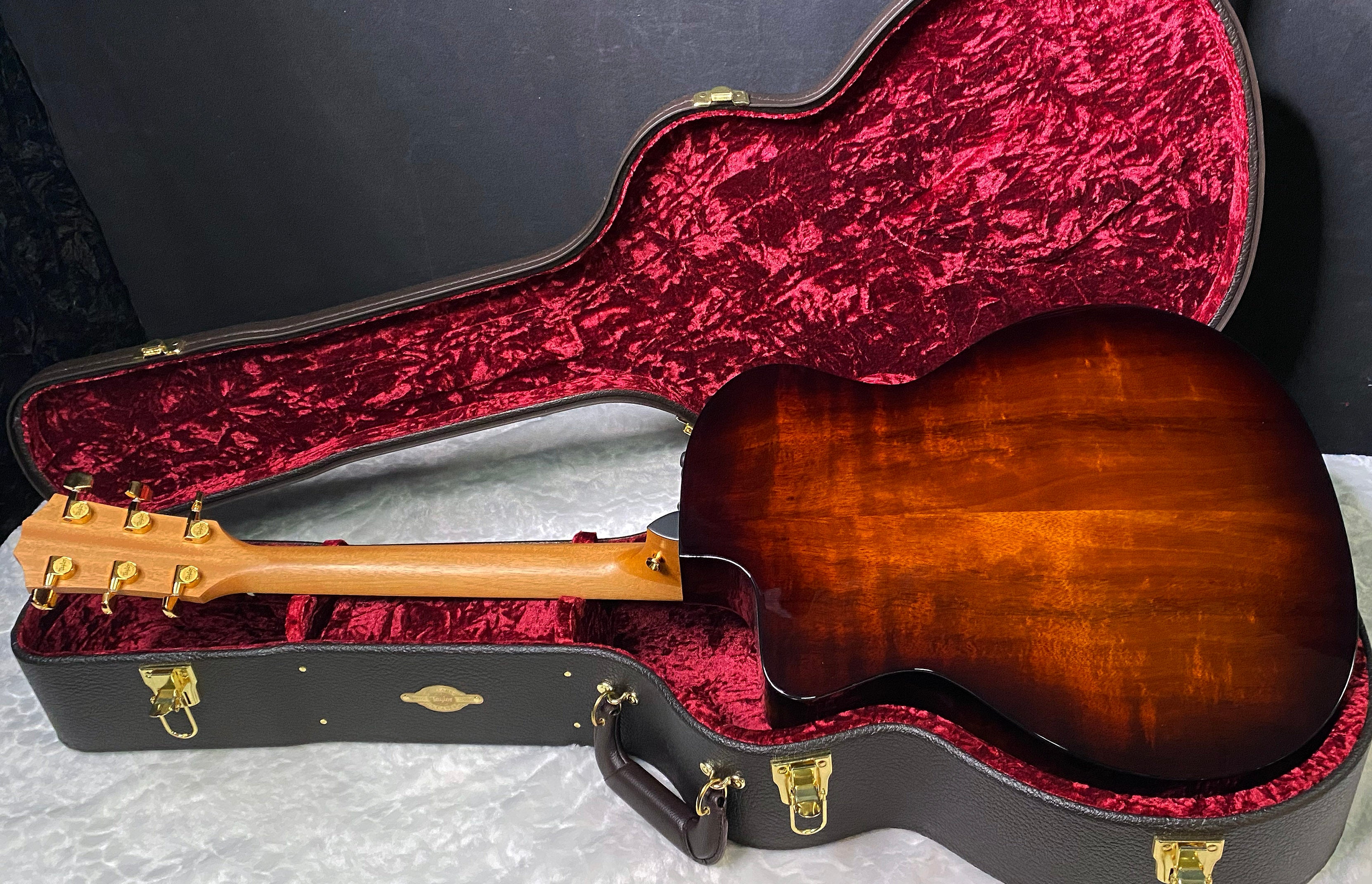 NEW! Taylor 224ce-K DLX Grand Auditorium Acoustic-Electric Guitar - Tobacco - 4.8lbs - Authorized Dealer - G06222