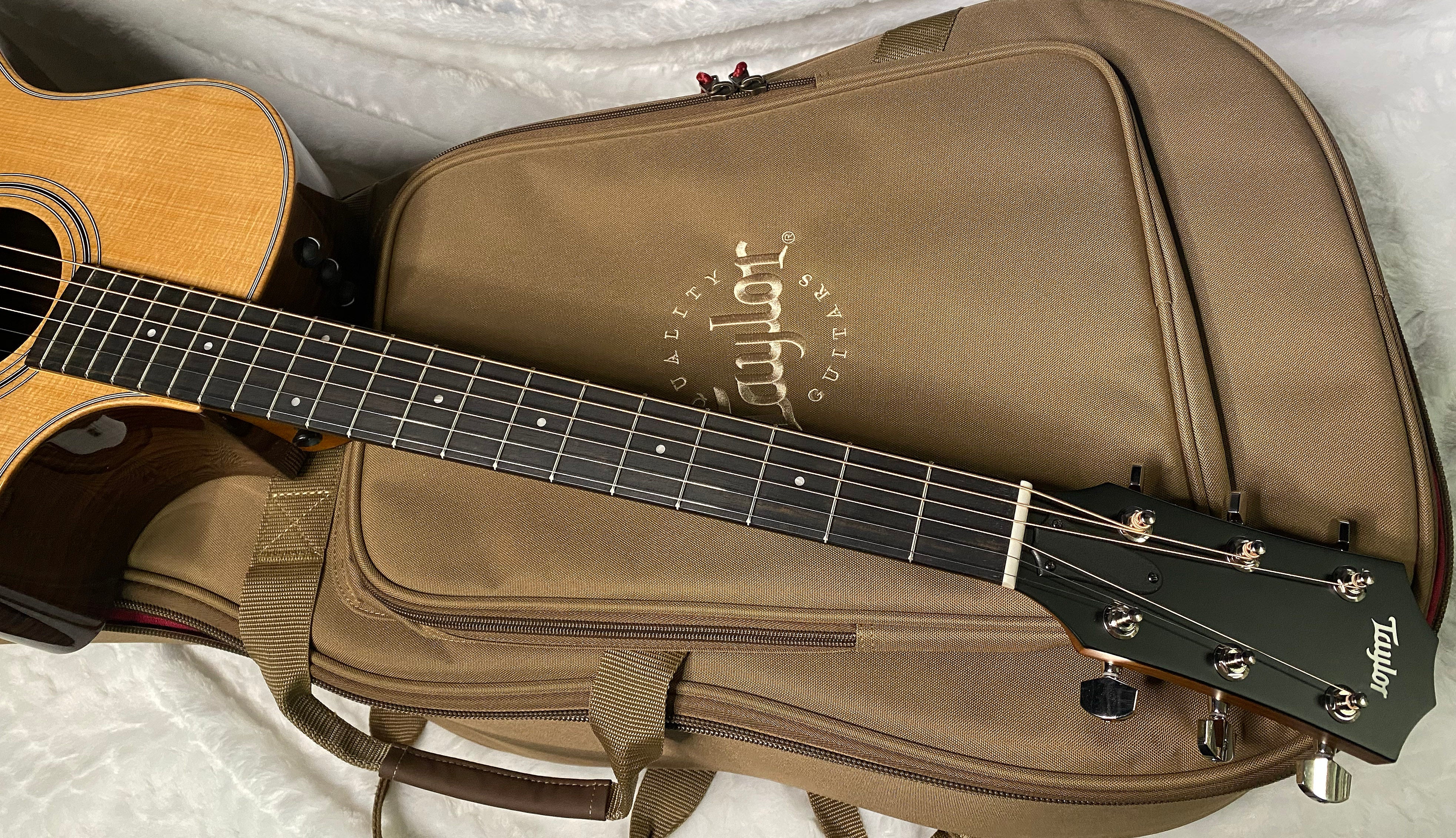 NEW! Taylor 414ce Studio Acoustic-Electric Guitar - Natural - 4.7lbs - Authorized Dealer - G06252