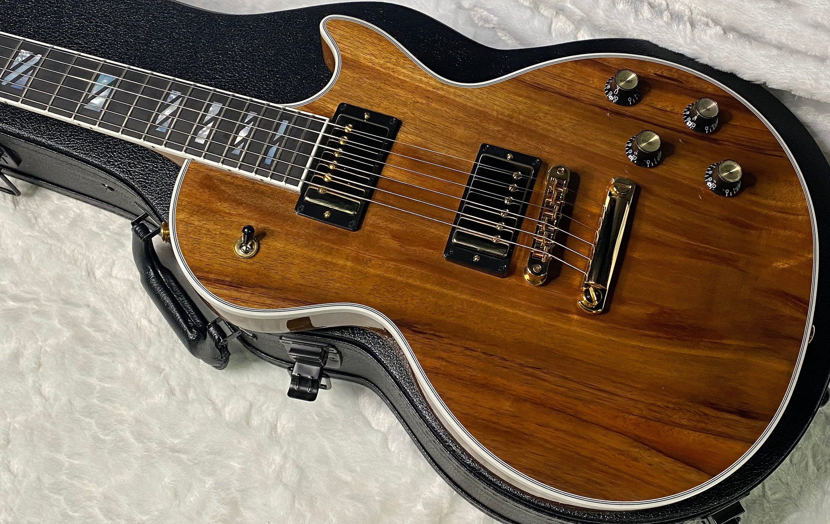 NEW ! Gibson Les Paul Supreme - Koa Top - Super Limited Edition - Authorized Dealer - 8.9 lbs - G07005