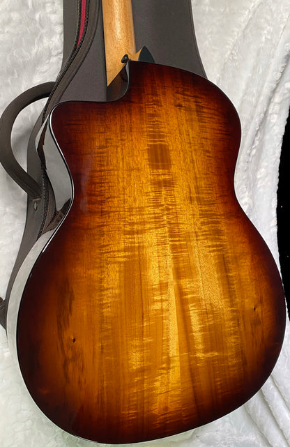 Taylor 214ce-K SB Plus Acoustic-electric Guitar - Shaded Edgeburst Finish - 4.8lbs - Authorized Dealer - G06279