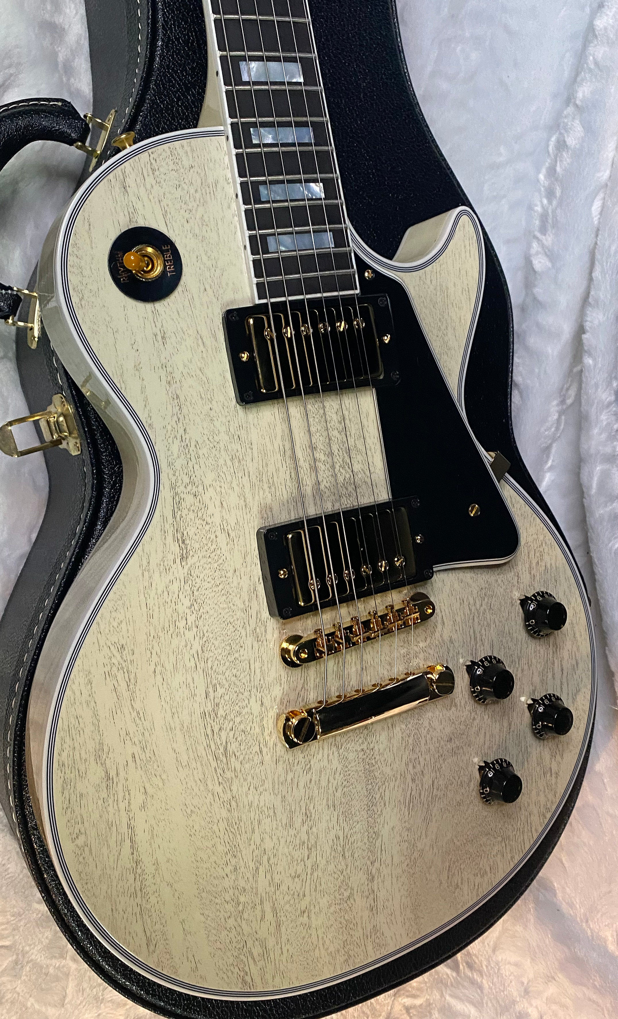 NEW! Gibson Les Paul Custom 1957 Reissue VOS - Custom Ordered in TV White - Custom Shop - 9.2 lbs - Authorized Dealer - G07002