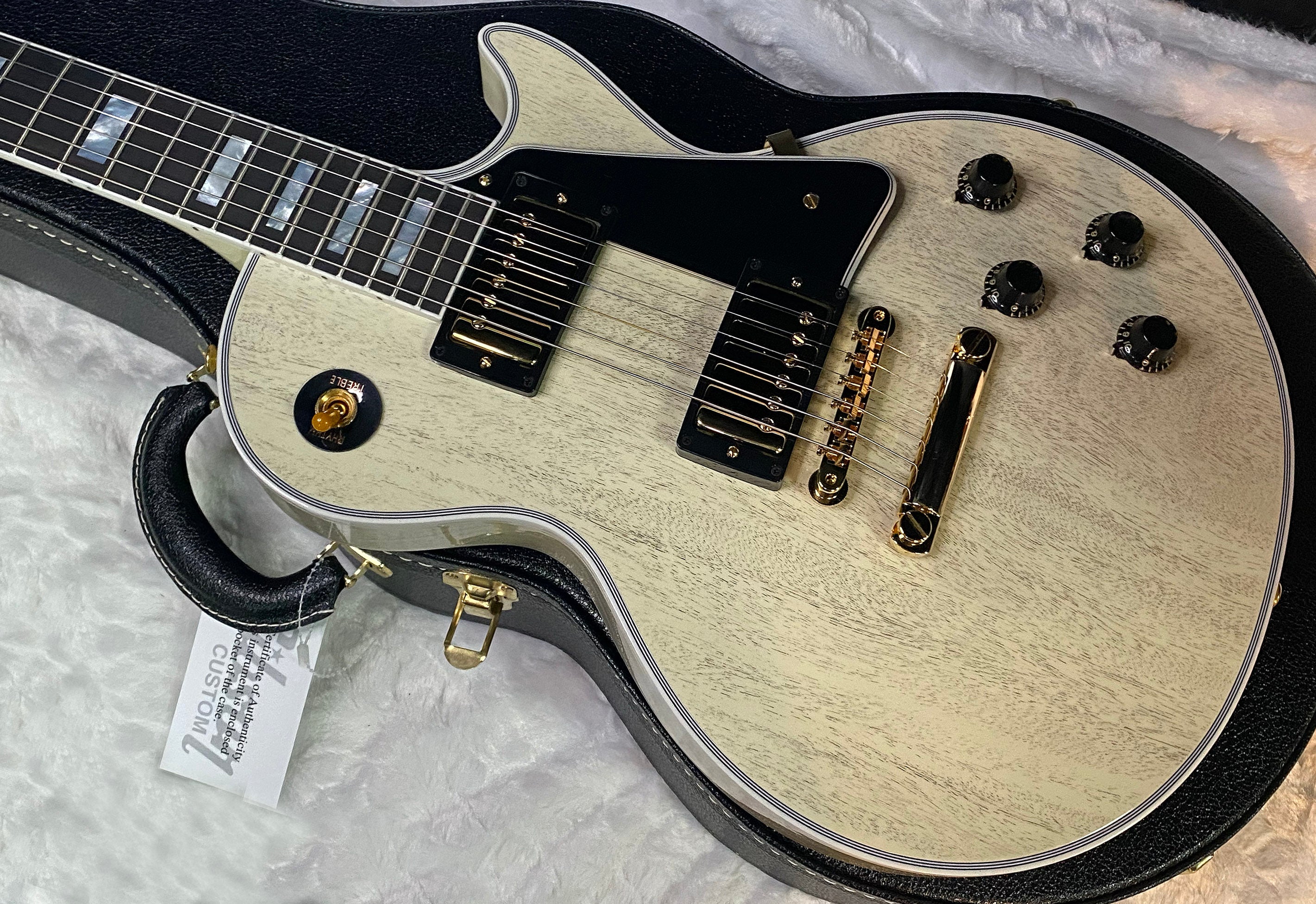 NEW! Gibson Les Paul Custom 1957 Reissue VOS - Custom Ordered in TV White - Custom Shop - 9.2 lbs - Authorized Dealer - G07002