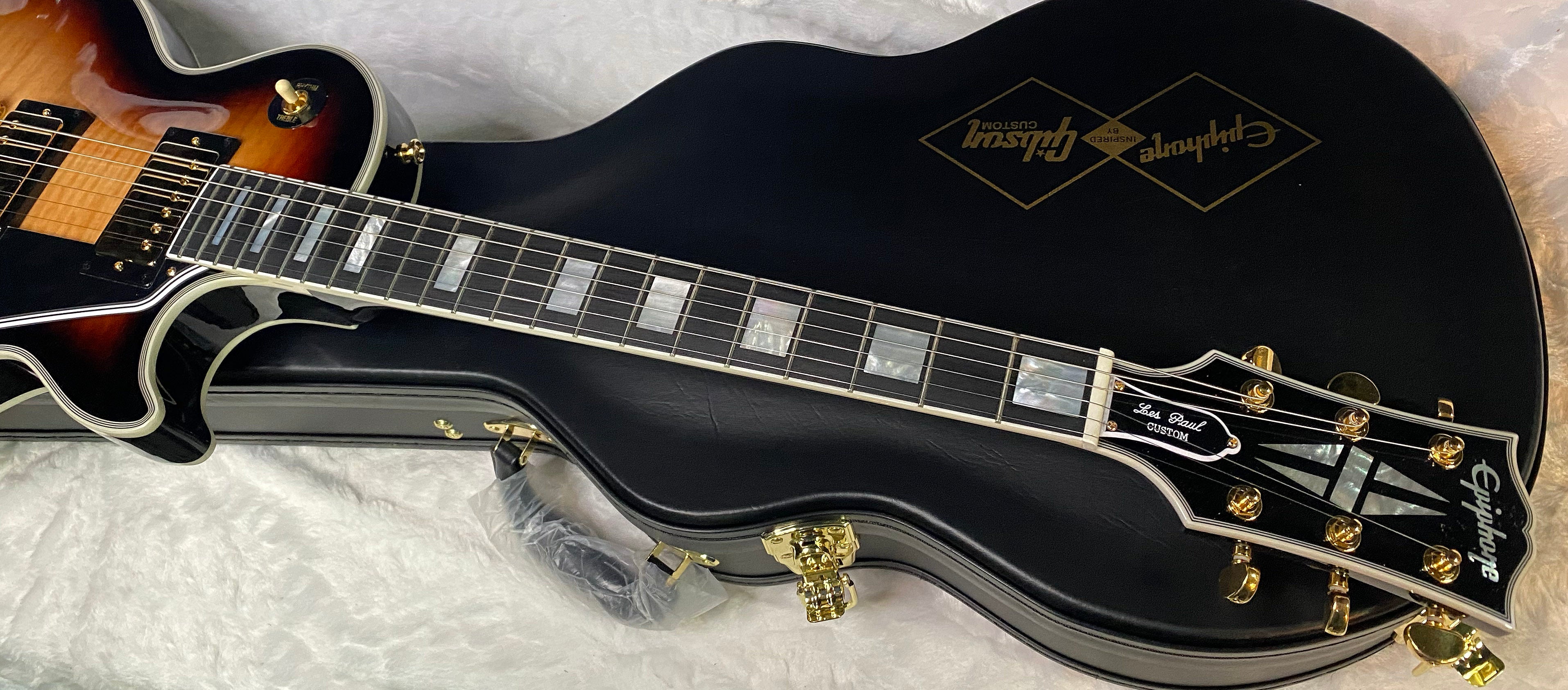 NEW ! Epiphone Les Paul Custom Inspired by Gibson Electric Guitar - Flame Top - Only 10.1 lbs - Authorized Dealer - G06994