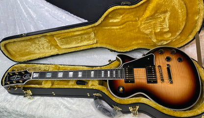 NEW ! Epiphone Les Paul Custom Inspired by Gibson Electric Guitar - Flame Top - Only 10.1 lbs - Authorized Dealer - G06994