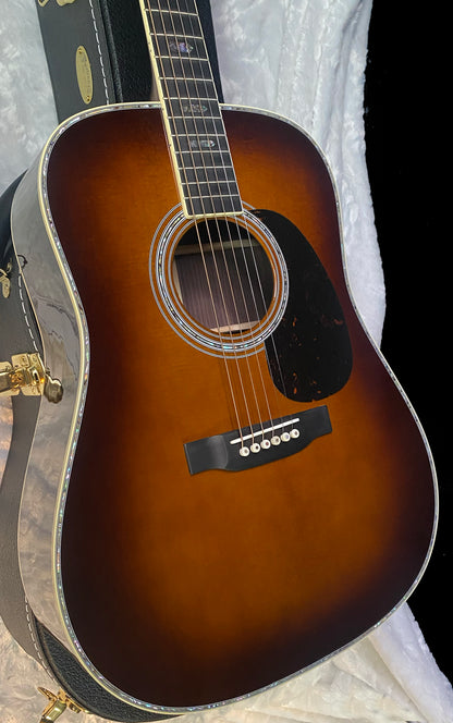 NEW ! Martin D-41 - NEW Spec - 10Y25D41AMBERTONE - Authorized Dealer - Ambertone Finish - 4.3lbs - G07742