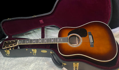 NEW ! Martin D-41 - NEW Spec - 10Y25D41AMBERTONE - Authorized Dealer - Ambertone Finish - 4.3lbs - G07742