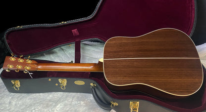 NEW ! Martin D-41 - NEW Spec - 10Y25D41AMBERTONE - Authorized Dealer - Ambertone Finish - 4.3lbs - G07742
