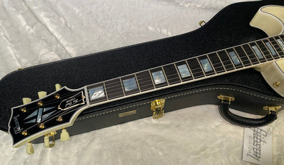 NEW ! Gibson Custom Shop Historic '54 Les Paul Custom Reissue Dealer Select - P-90's Staple Pick-Up - TV White - VOS - Authorized Dealer - Only 8.9 lbs - G07004