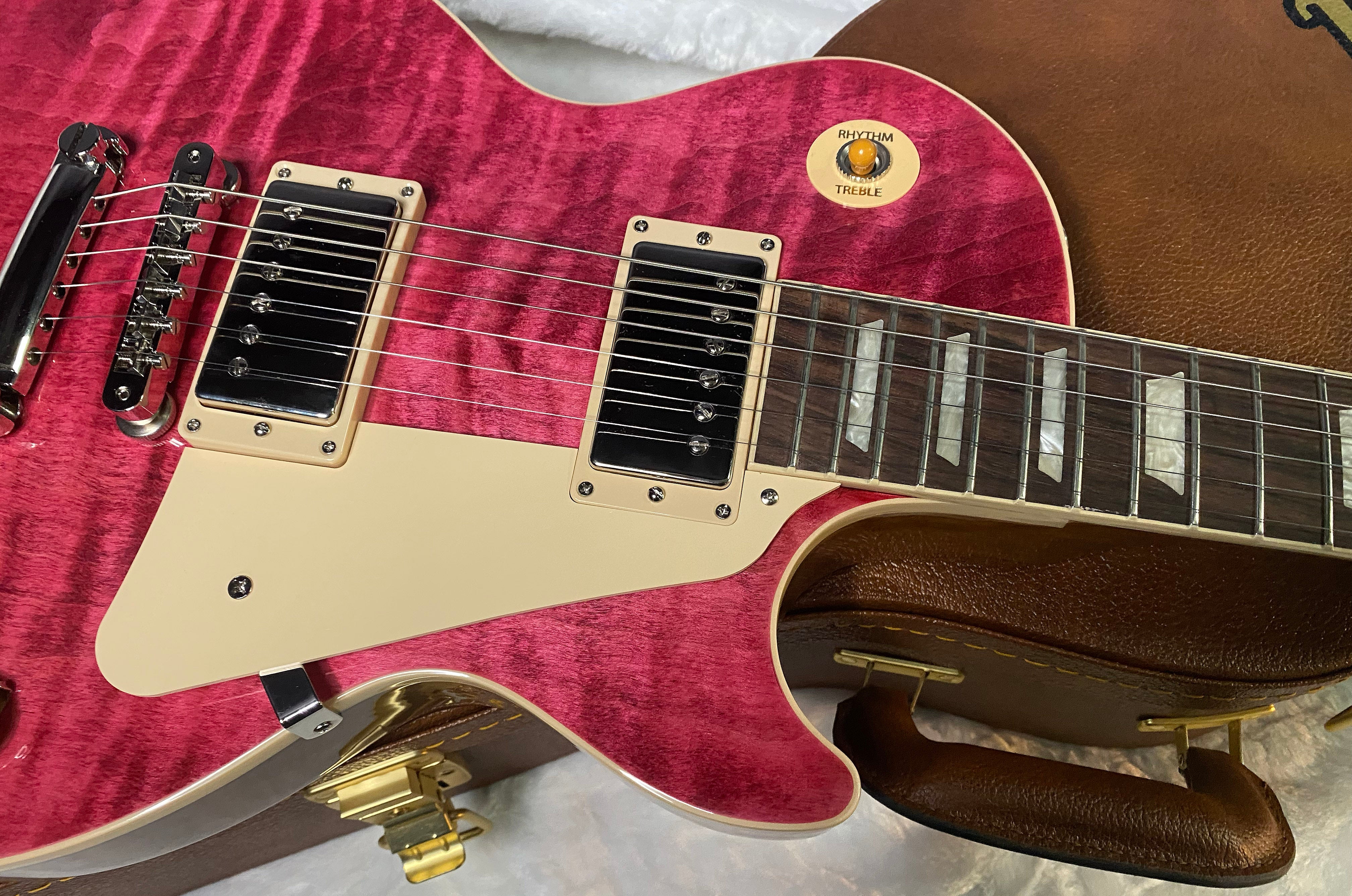 NEW! ! Gibson Les Paul 50's Standard - Translucent Fuchsia - Monster Flame Maple Top - Authorized Dealer - Only 9.2 lbs - G06322