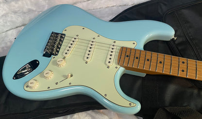 NEW! Fender Limited Edition American Professional Classic Stratocaster - Daphne Blue - Custom Shop Pick-Ups - Roasted Maple Neck - 7.6lbs - G0G7738