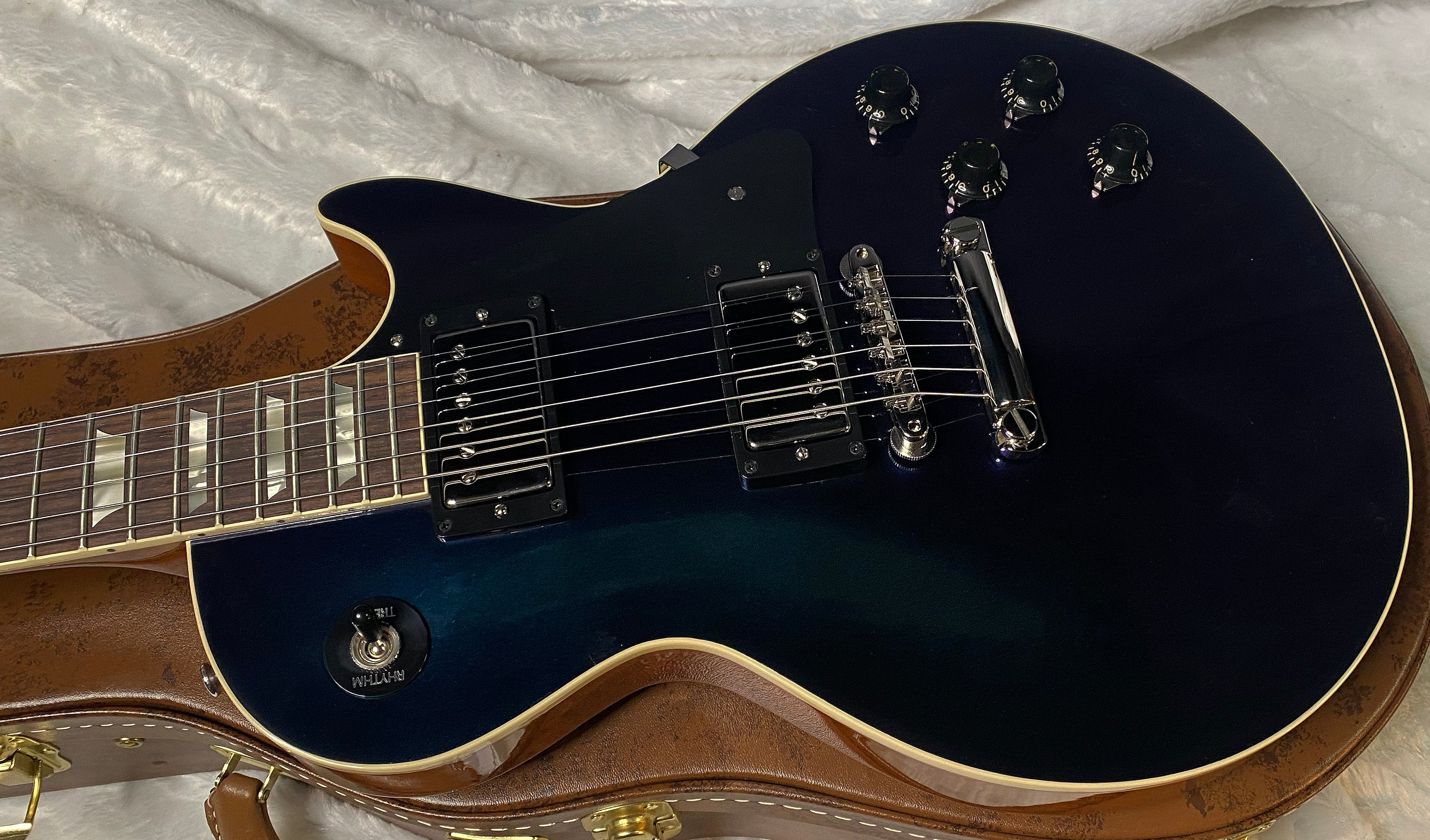 NEW Gibson Custom "Greatest Hits: Volume II Collection" 1957 Les Paul Reissue - Hemisphere Shift Top Gloss - Authorized Dealer - Only 8.4 lbs G06345