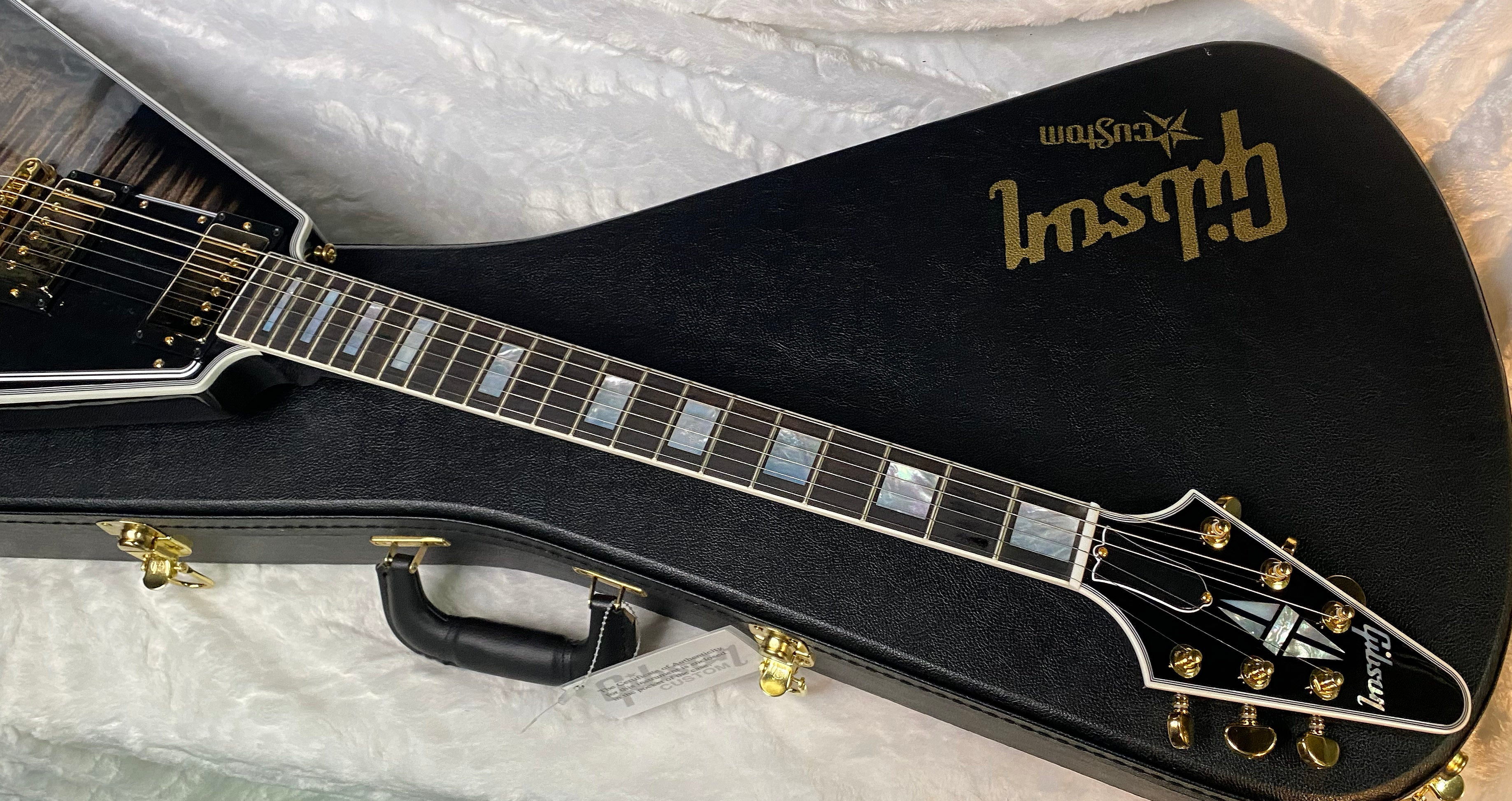 NEW! Gibson Custom Shop Flying V Custom - Cobra Black Curly Flame Top - Authorized Dealer - Ultra RARE! 7.1 lbs - G07007