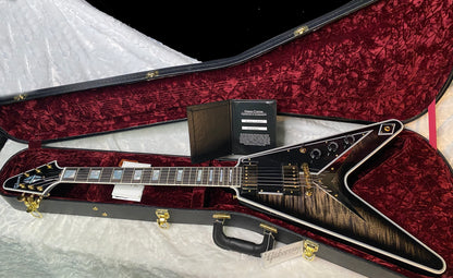 NEW! Gibson Custom Shop Flying V Custom - Cobra Black Curly Flame Top - Authorized Dealer - Ultra RARE! 7.1 lbs - G07007
