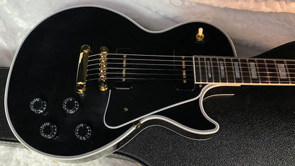 NEW! Gibson Les Paul Custom - Dealer Select - P90 Pick-Ups - VOS Ebony Finish - Custom Shop M2M - Authorized Dealer - 9.7 lbs - G07008