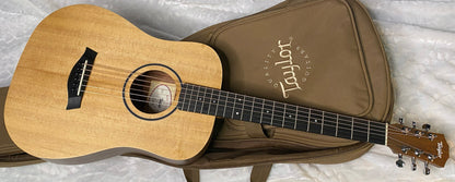 NEW! Taylor Baby Taylor BT1e Walnut Acoustic Guitar - Natural Sitka Spruce - 3.3lbs - Authorized Dealer - G06287