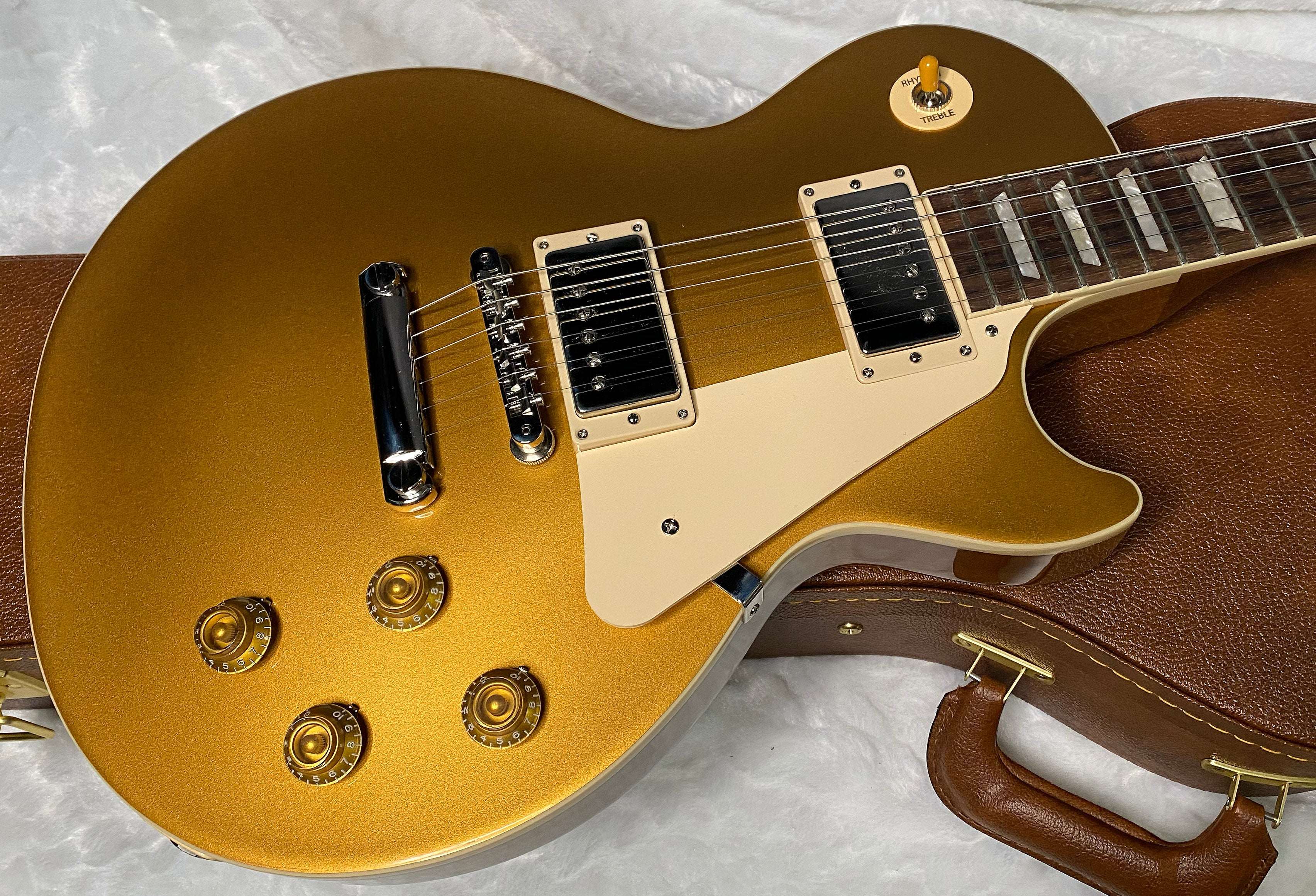 NEW ! Gibson Les Paul 50's Standard Gold Top - Authorized Dealer - 9.9 lbs - G06339