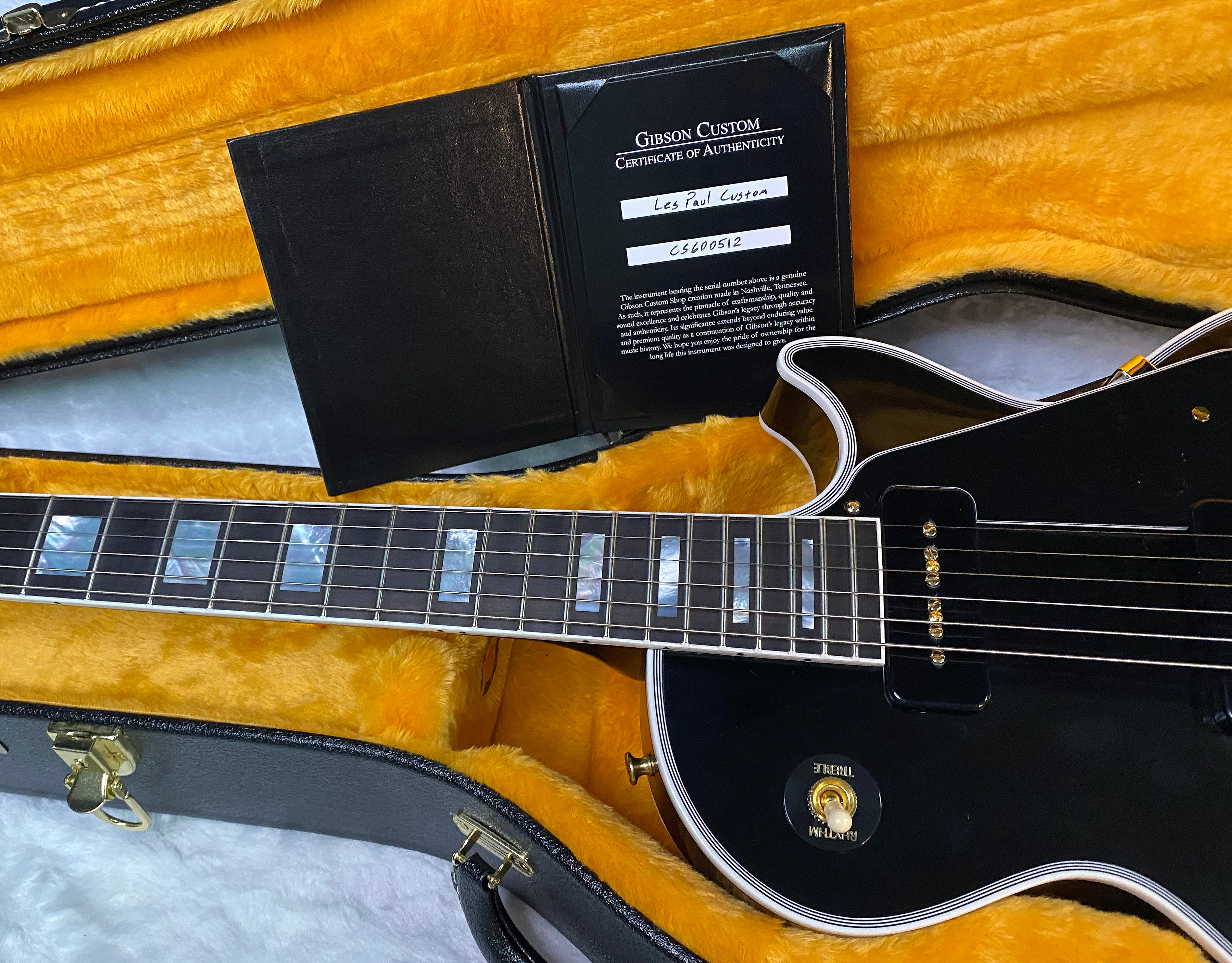 NEW! Gibson Les Paul Custom - Dealer Select - P90 Pick-Ups - VOS Ebony Finish - Custom Shop M2M - Authorized Dealer - 9.7 lbs - G07008