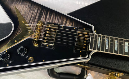 NEW! Gibson Custom Shop Flying V Custom - Cobra Black Curly Flame Top - Authorized Dealer - Ultra RARE! 7.1 lbs - G07006