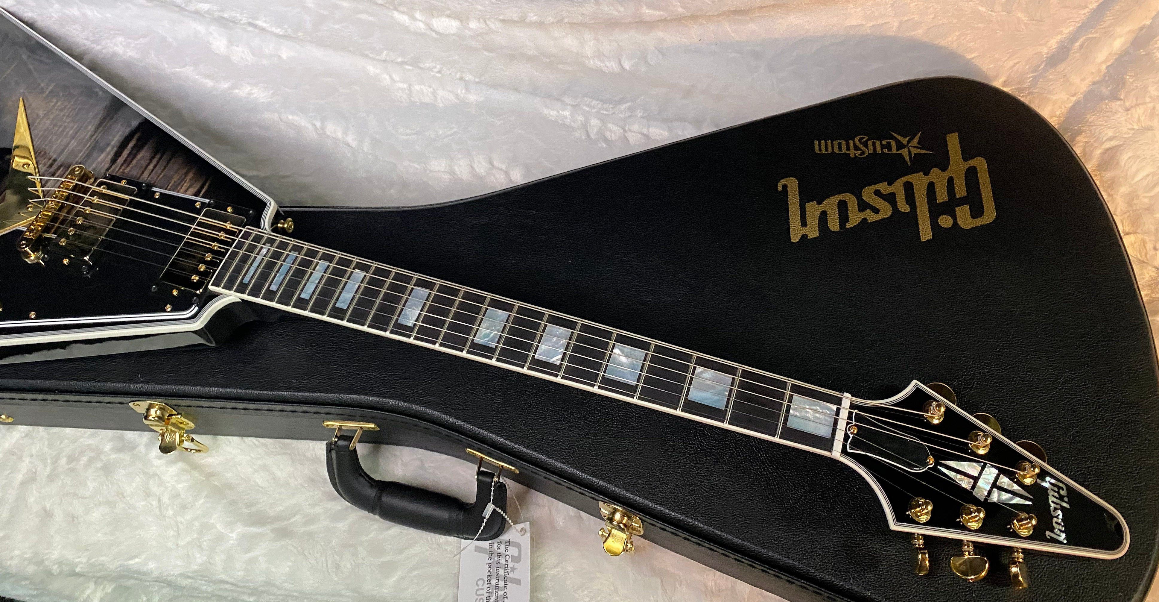 NEW! Gibson Custom Shop Flying V Custom - Cobra Black Curly Flame Top - Authorized Dealer - Ultra RARE! 7.1 lbs - G07006