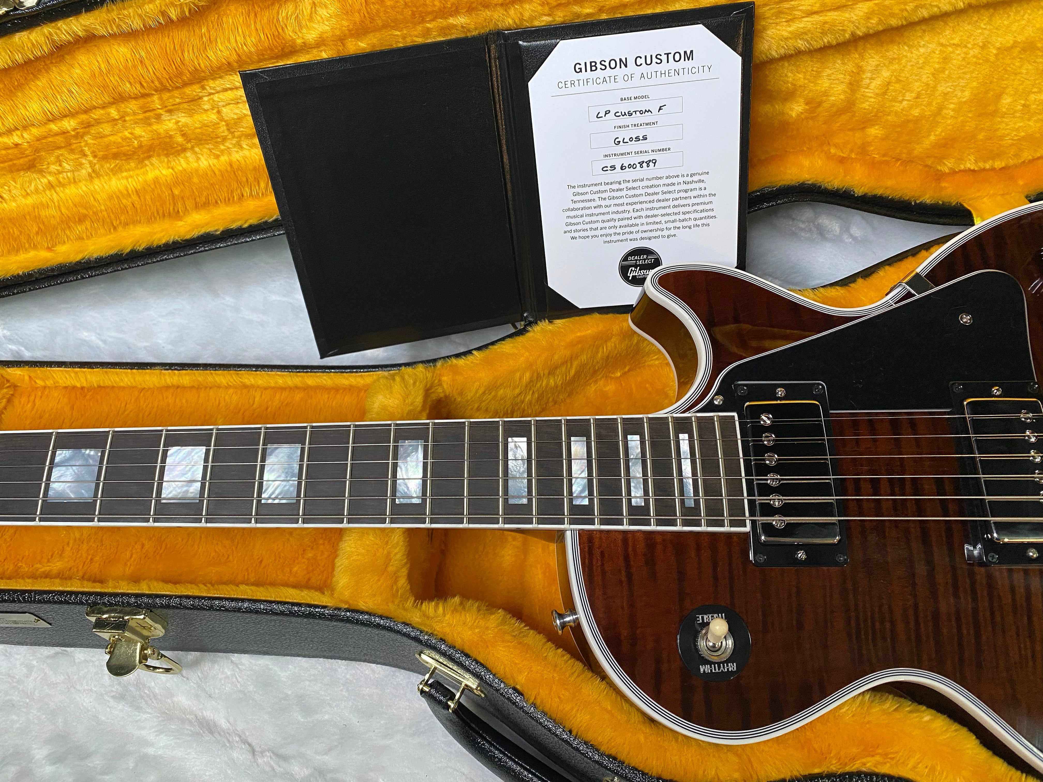 NEW! Gibson Dealer Select Custom Shop Les Paul Custom - Hand Picked AAA Figured Flame Top - Root Beer / Walnut Finish - Authorized Dealer - 8.6 lbs - G07009