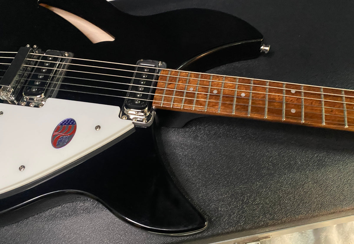 NEW! Rickenbacker 330 Jet Glo JG Jetglo - Semi Hollow Electric Guitar - Authorized Dealer - 7.5 lbs - G07735