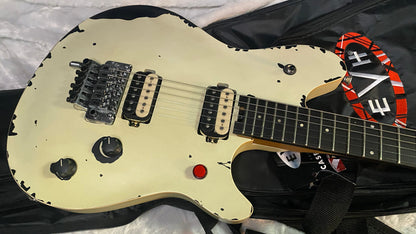 NEW ! EVH  Limited Edition Wolfgang Special Striped Series, Ebony Fingerboard, Distressed Ivory - 7lbs - Authorized Dealer - G07649