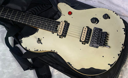 NEW ! EVH  Limited Edition Wolfgang Special Striped Series, Ebony Fingerboard, Distressed Ivory - 7lbs - Authorized Dealer - G07649
