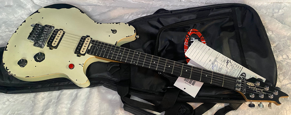 NEW ! EVH  Limited Edition Wolfgang Special Striped Series, Ebony Fingerboard, Distressed Ivory - 7lbs - Authorized Dealer - G07652