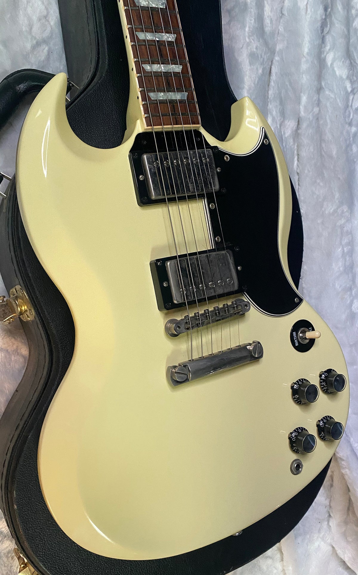 2004 Gibson SG 1961 Authentic Reissue - Classic White - Original Gibson Custom Shop Case - COA - Authorized Dealer - 7.7lbs