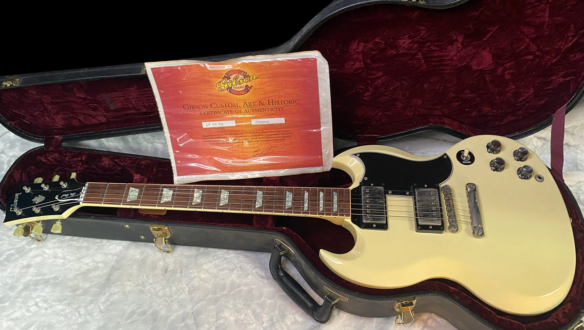 2004 Gibson SG 1961 Authentic Reissue - Classic White - Original Gibson Custom Shop Case - COA - Authorized Dealer - 7.7lbs