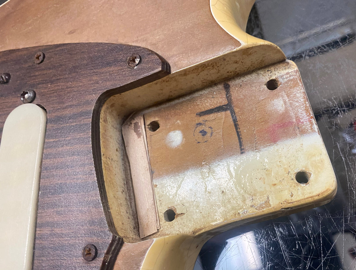 1966 Fender Mustang - Heavily Modded - Original Hardshell Case - Olympic White - Sanded Top & Back - COOL Vintage Guitar!