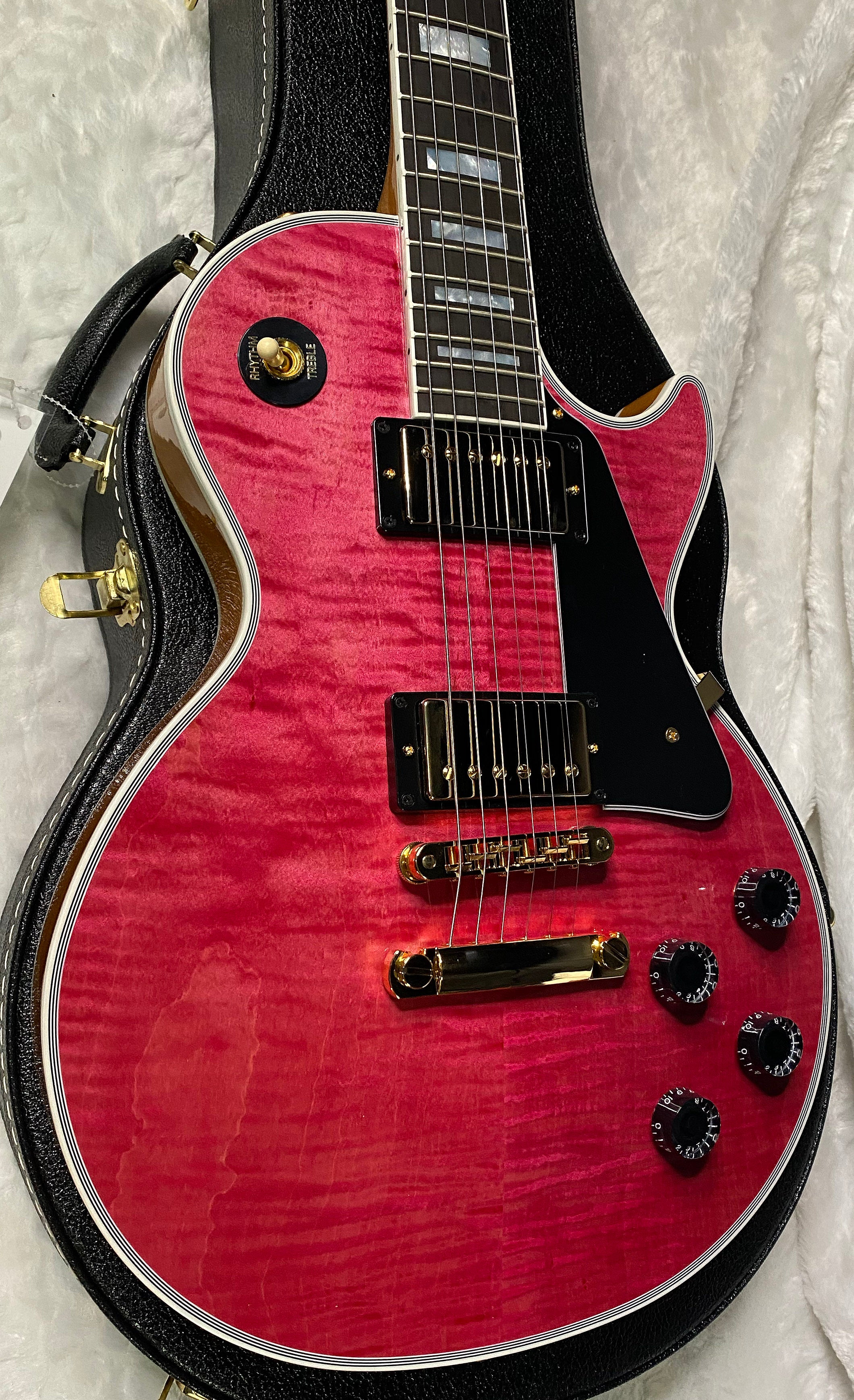 NEW! Gibson Dealer Select Custom Shop Les Paul Custom AAA Figured Top - Transparent Pink - Authorized Dealer - WOW! 8.8 lbs - G06328