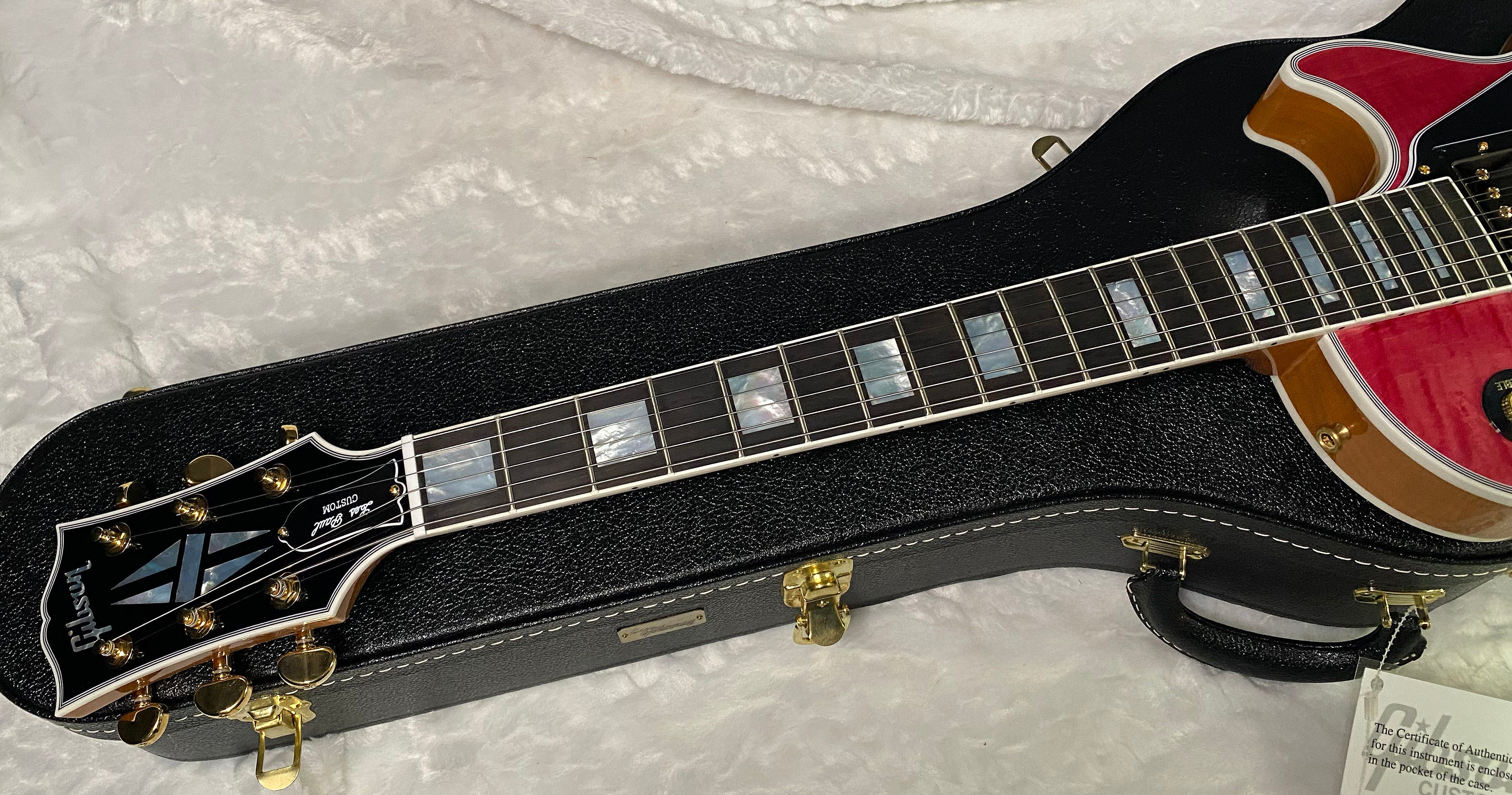 NEW! Gibson Dealer Select Custom Shop Les Paul Custom AAA Figured Top - Transparent Pink - Authorized Dealer - WOW! 8.8 lbs - G06328