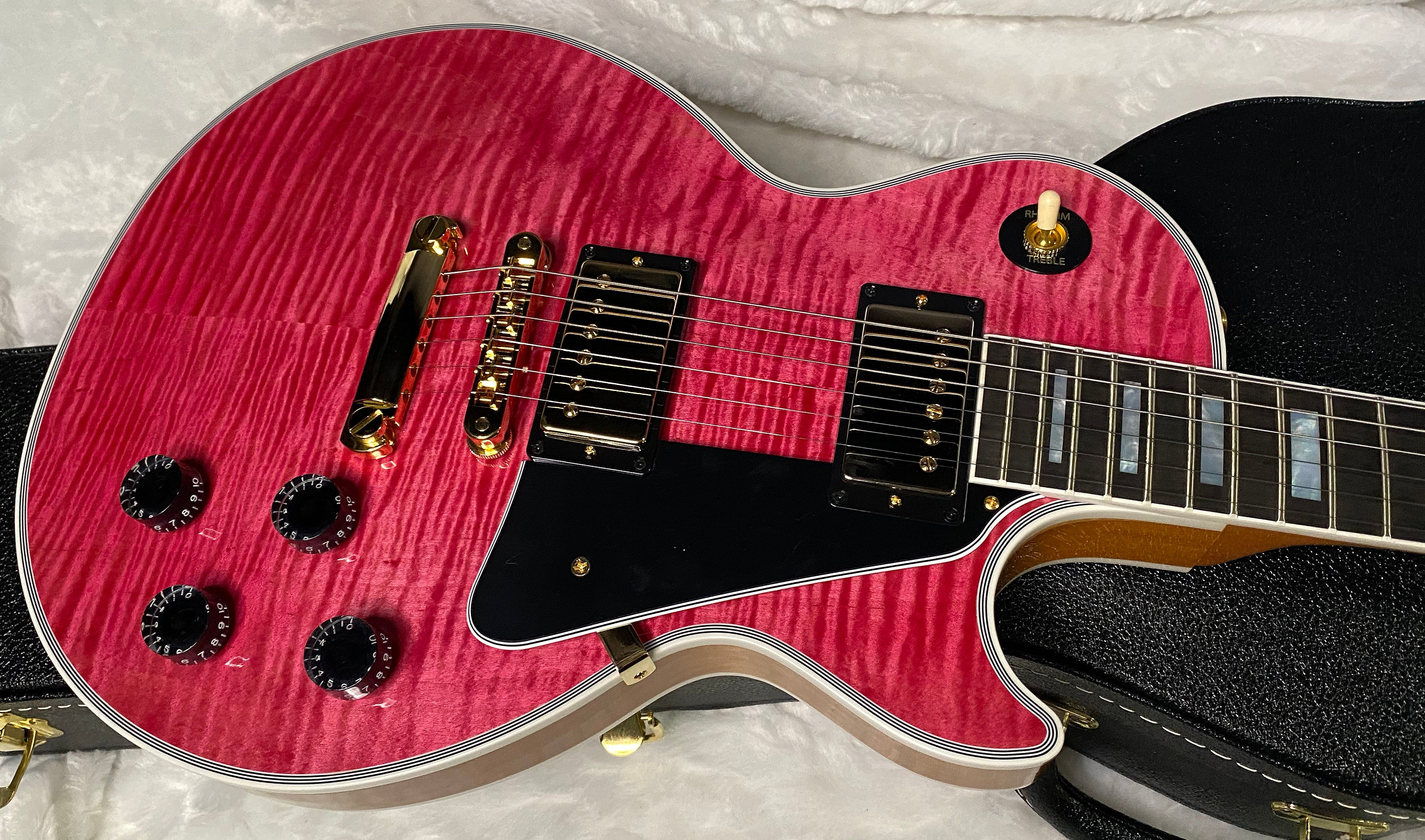 NEW! Gibson Dealer Select Custom Shop Les Paul Custom AAA Figured Top - Transparent Pink - Authorized Dealer - WOW! 8.8 lbs - G06328