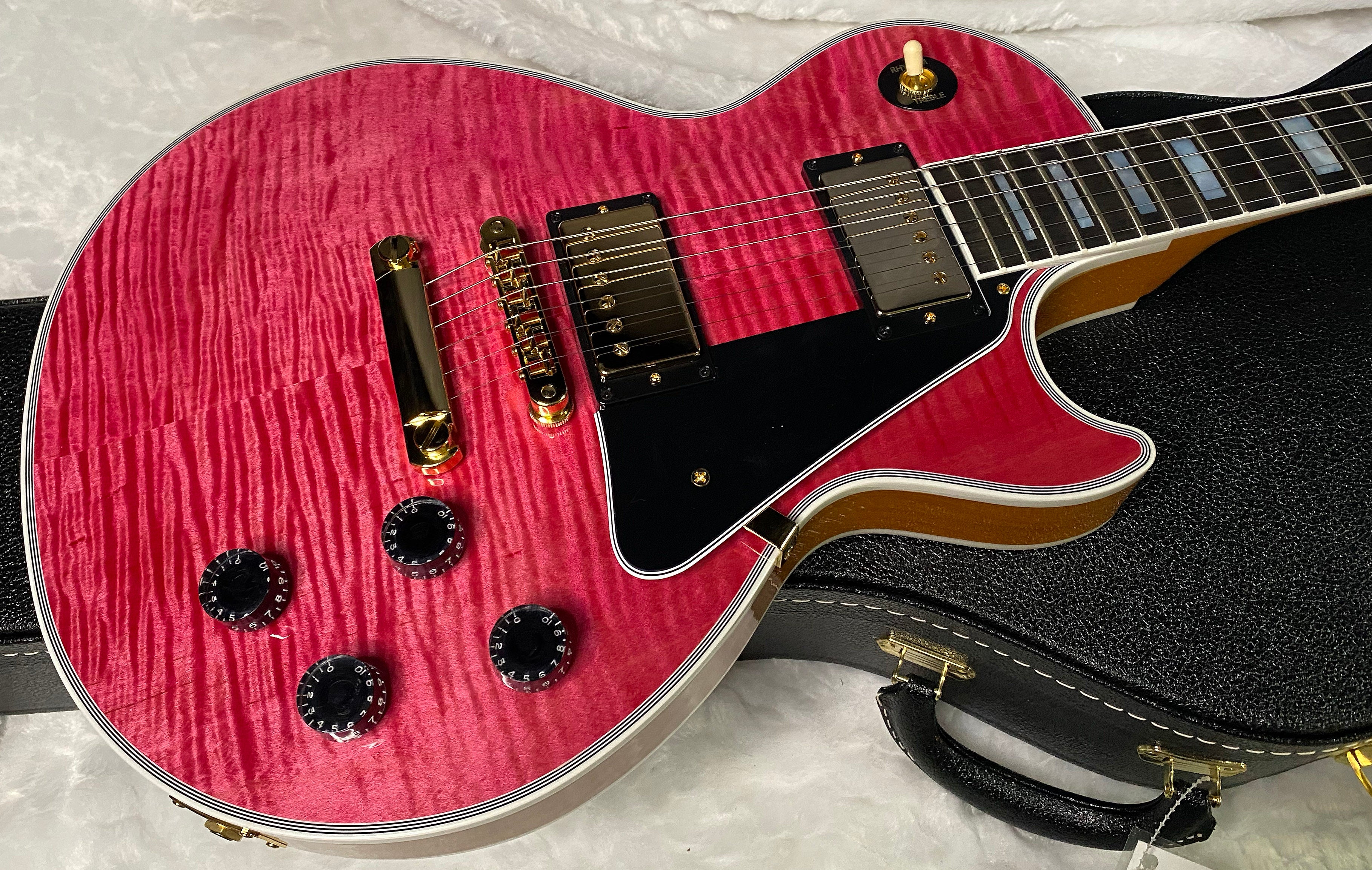 NEW! Gibson Dealer Select Custom Shop Les Paul Custom AAA Figured Top - Transparent Pink - Authorized Dealer - WOW! 8.8 lbs - G06328