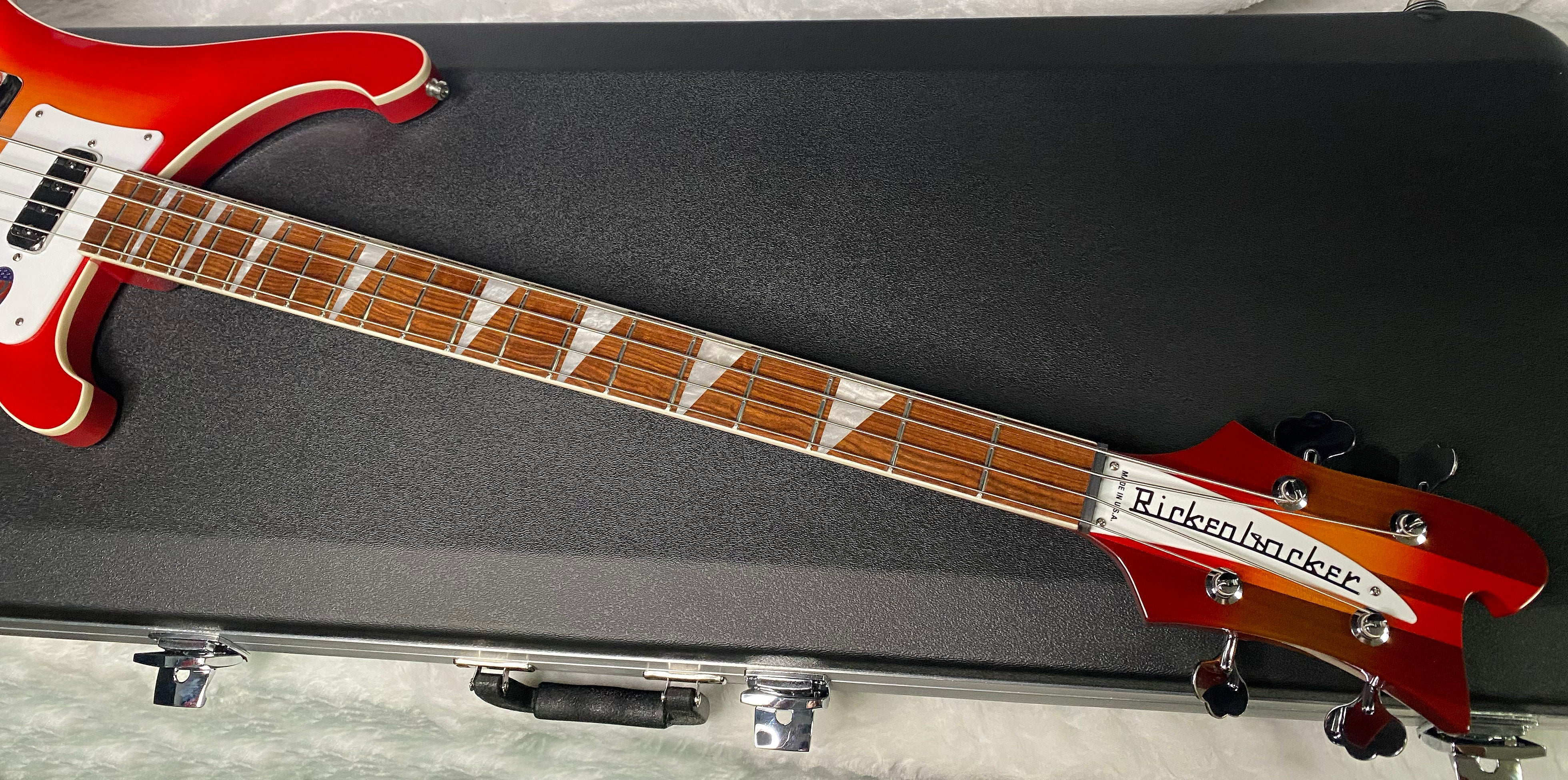 NEW! Rickenbacker 4003 Fire Glo FG - 4-String Bass - Authorized Dealer - 9.35 lbs - G07025