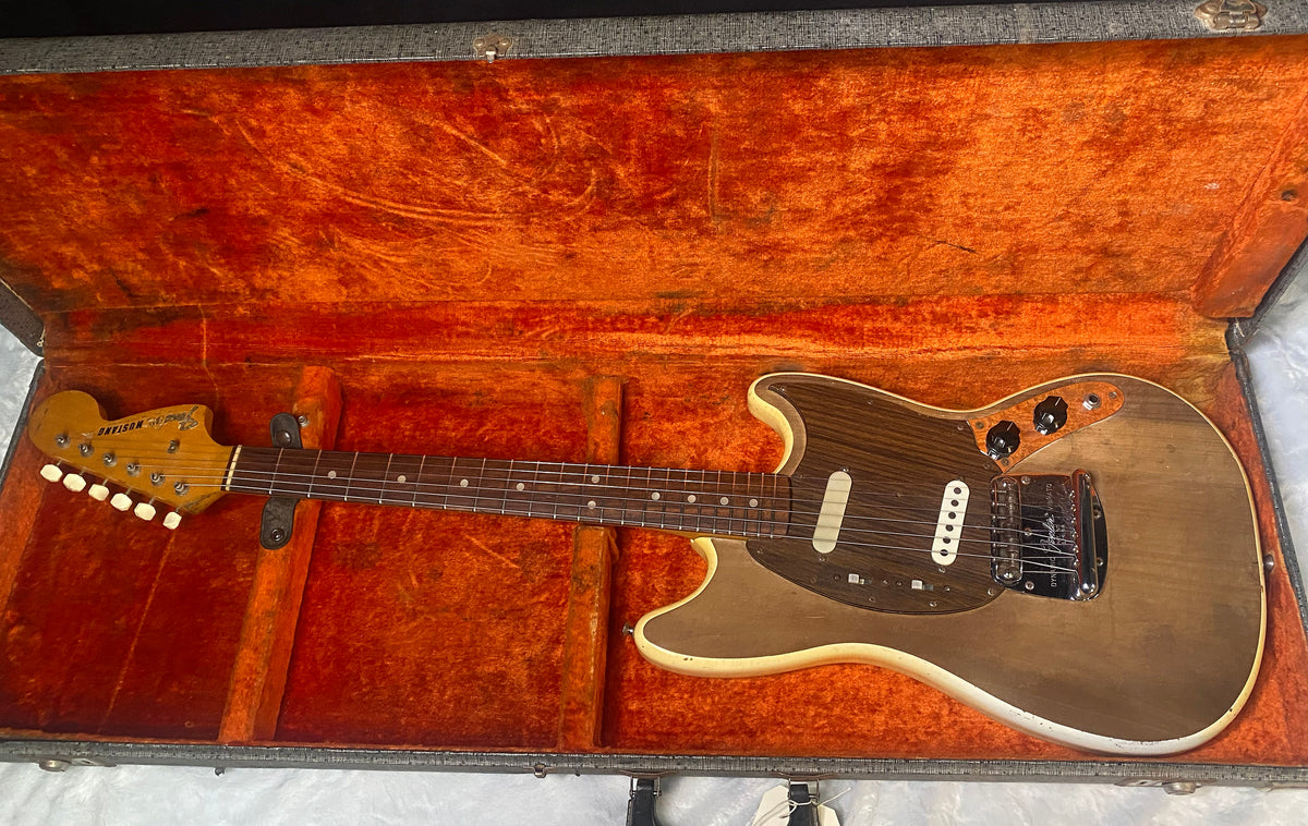1966 Fender Mustang - Heavily Modded - Original Hardshell Case - Olympic White - Sanded Top & Back - COOL Vintage Guitar!