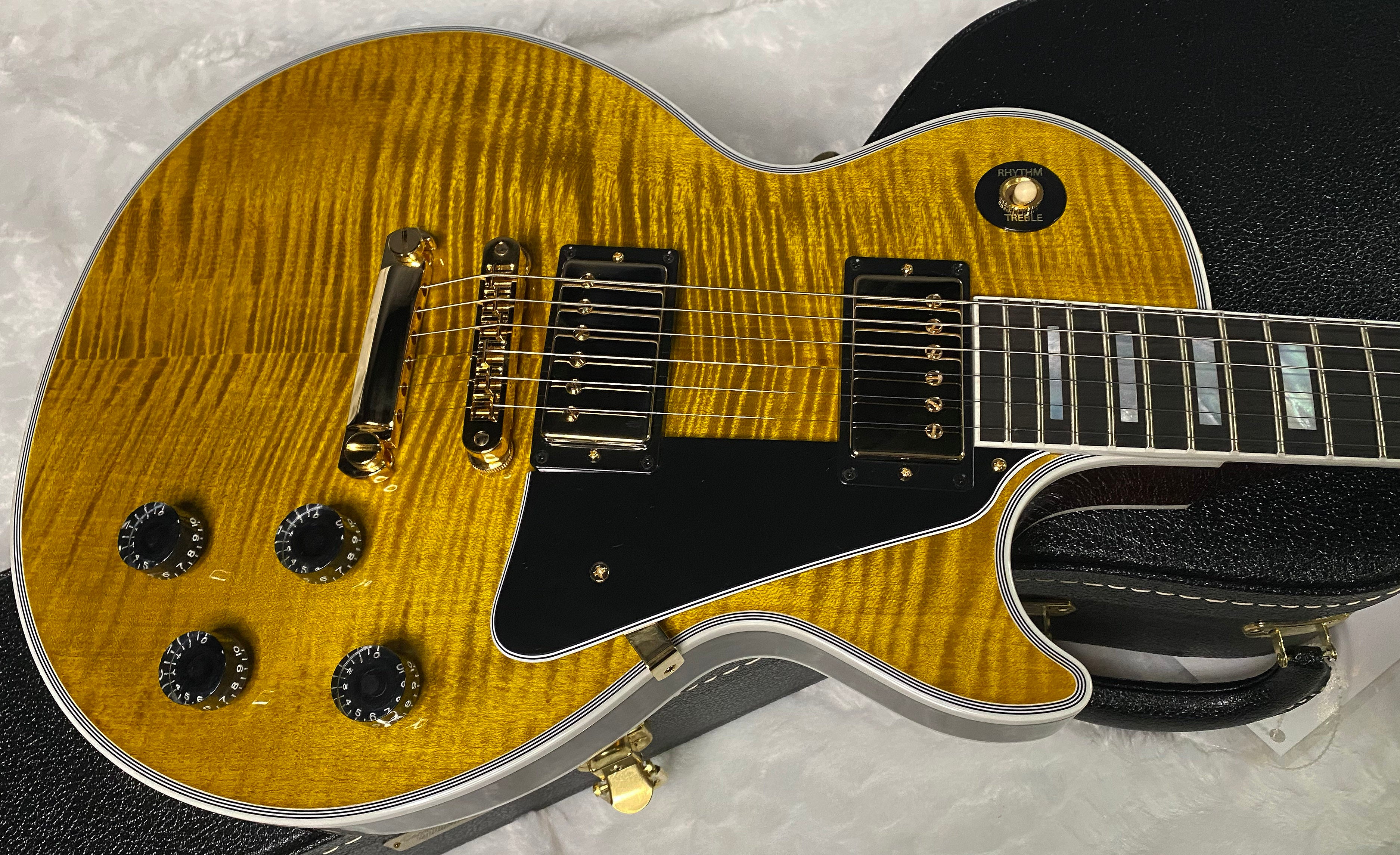 NEW! Gibson Dealer Select Custom Shop Les Paul Custom AAA Figured Flame Top - Green Tiger - Authorized Dealer - WOW! 8.4 lbs - G06343