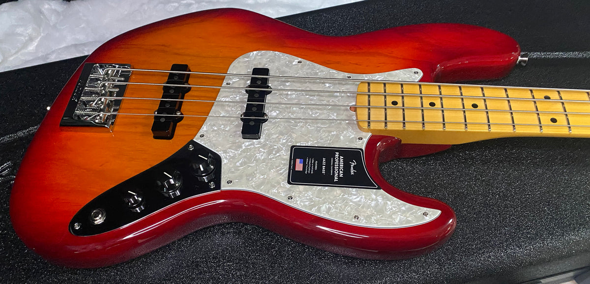 NEW ! Fender American Professional Jazz Bass Maple Fingerboard - Ash Body - Aged Cherry Burst - Authorized Dealer - In-Stock! G07754