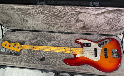 NEW ! Fender American Professional Jazz Bass Maple Fingerboard - Ash Body - Aged Cherry Burst - Authorized Dealer - In-Stock! G07754