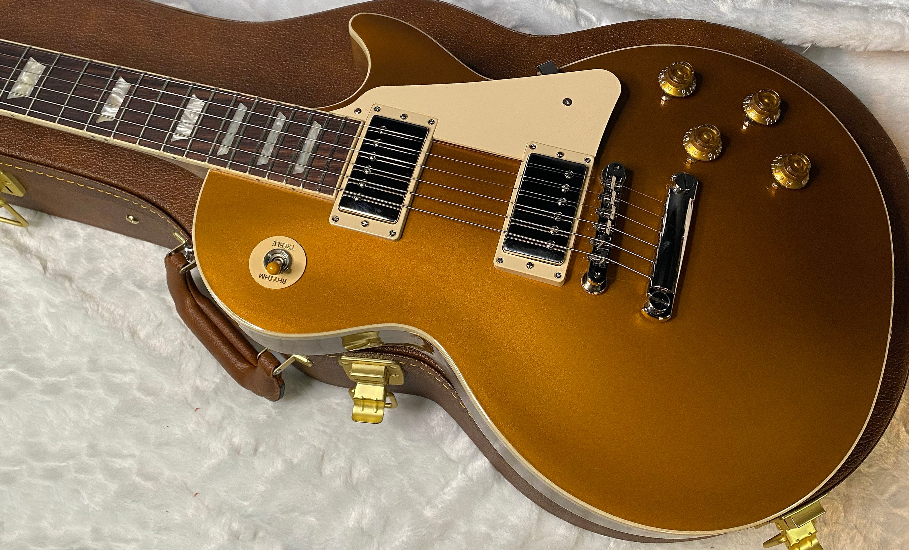 NEW ! Gibson Les Paul 50's Standard Gold Top - Authorized Dealer - Only 8.8 lbs - G07055