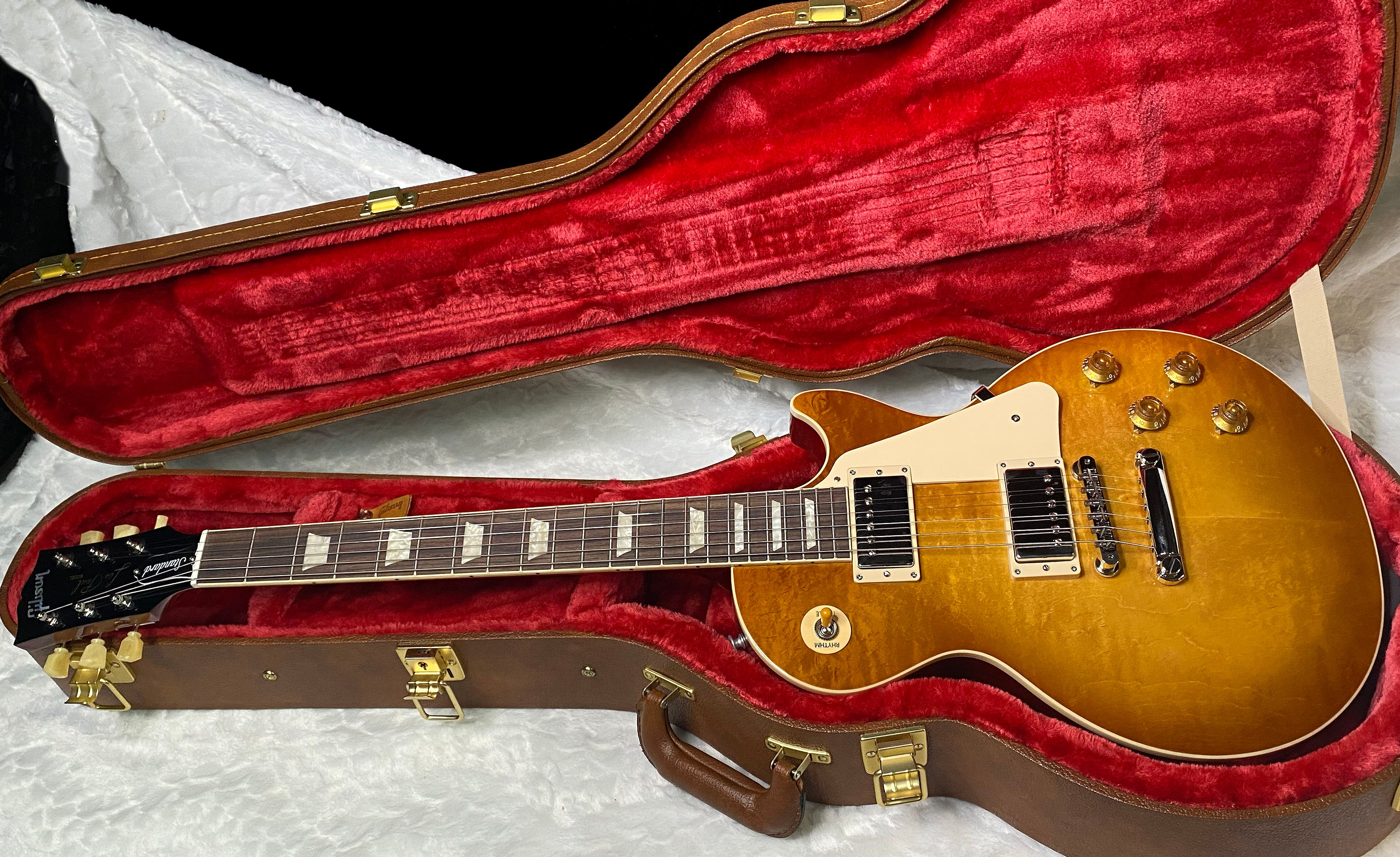 NEW! ! Gibson Les Paul 50's Standard - Custom Shop Finish - Dirty Lemon - Beautiful Quilt Top - Limited Edition - Authorized Dealer - Only 9 lbs - G06365