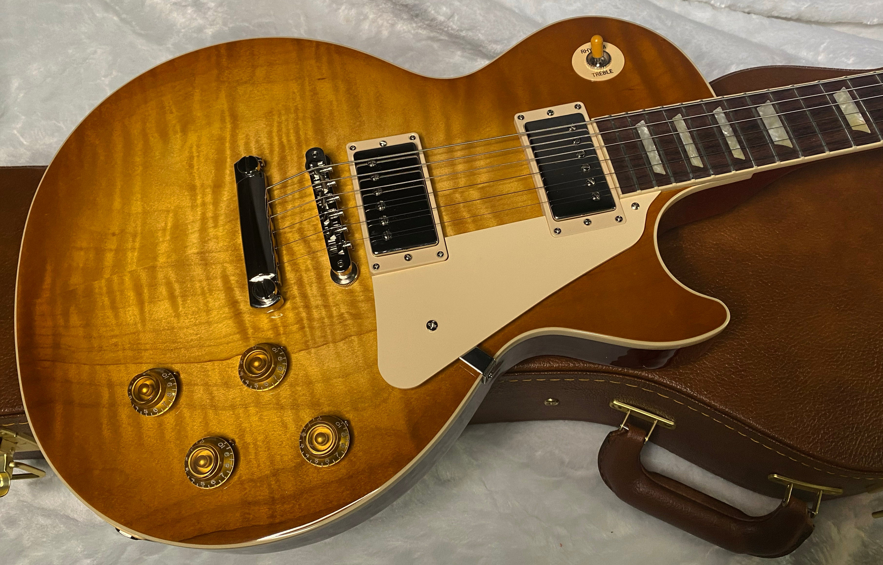 NEW! ! Gibson Les Paul 50's Standard - Custom Shop Dirty Lemon Finish - Beautiful Quilt / Flame Top - Limited Edition - Authorized Dealer - Only 8.35 lbs - G06360