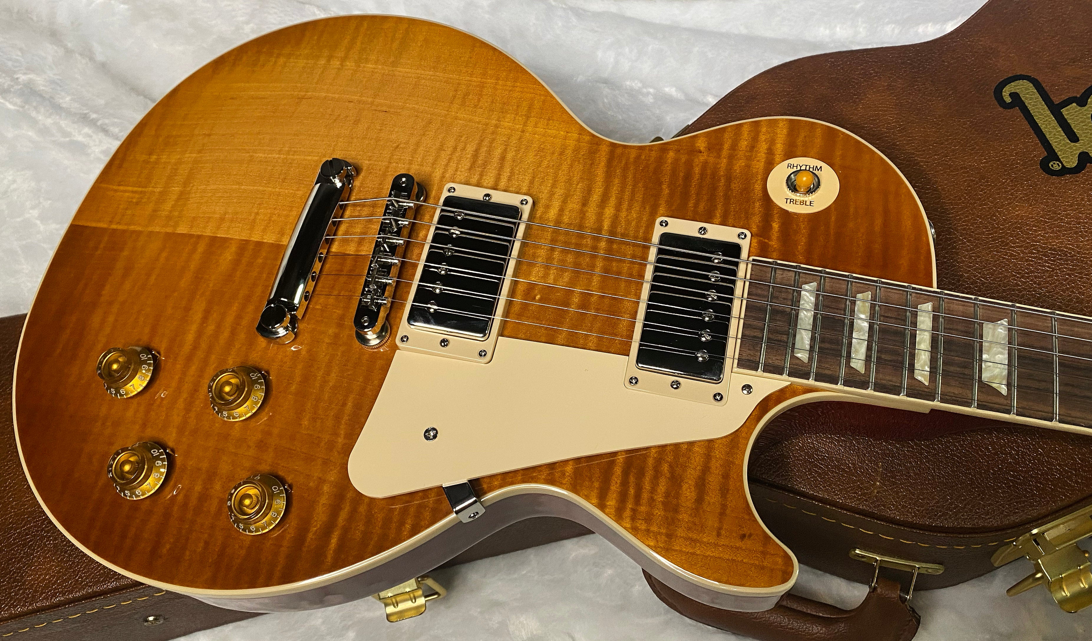 NEW! ! Gibson Les Paul 50's Standard - Custom Shop Dirty Lemon Finish - Beautiful Flame Top - Limited Edition - Authorized Dealer - 9.3 lbs - G06359