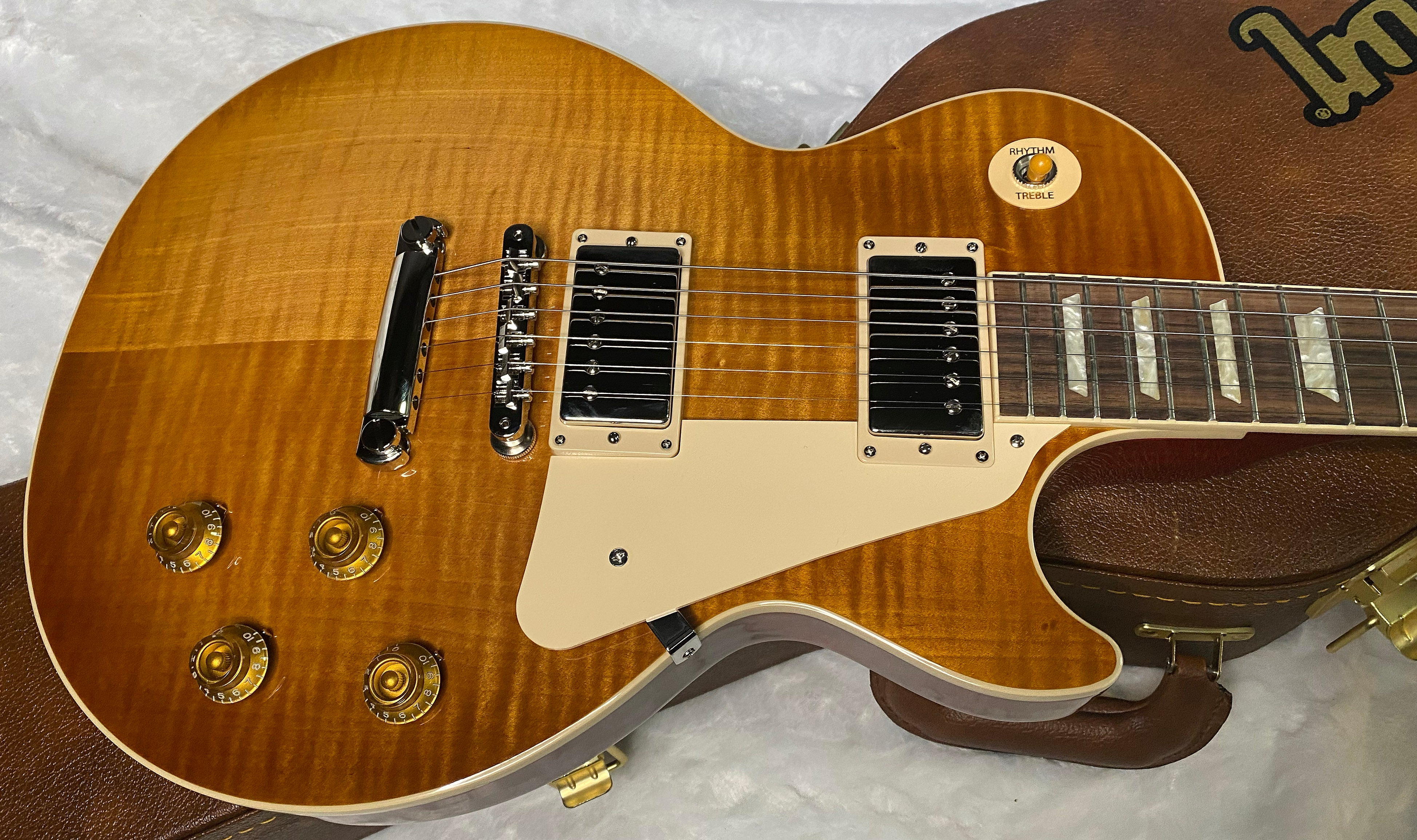 NEW! ! Gibson Les Paul 50's Standard - Custom Shop Dirty Lemon Finish - Beautiful Flame Top - Limited Edition - Authorized Dealer - 9.3 lbs - G06359