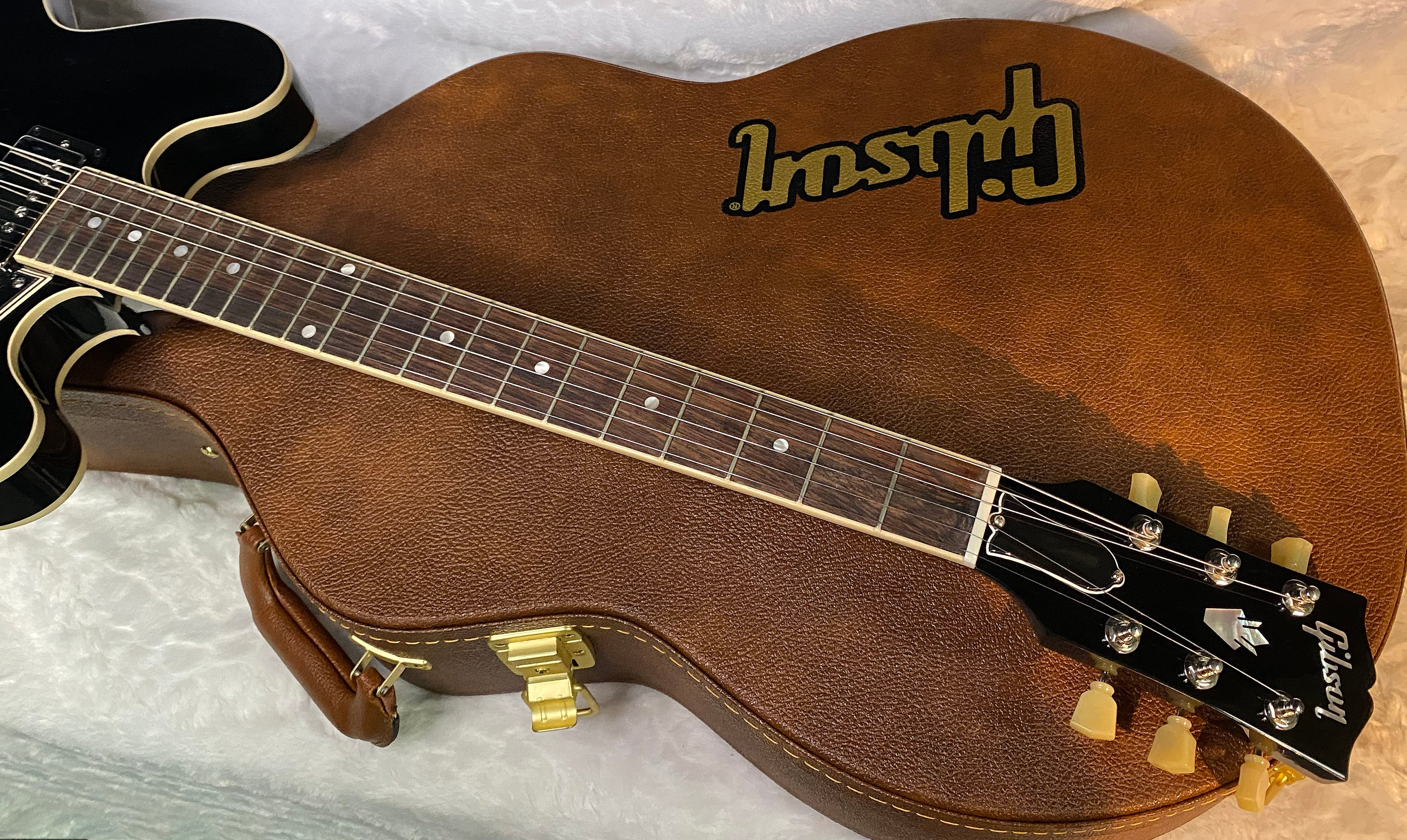 NEW ! Gibson ES-335 50s Semi-Hollowbody Electric Guitar - Ebony - Authorized Dealer - 8 lbs - G07034