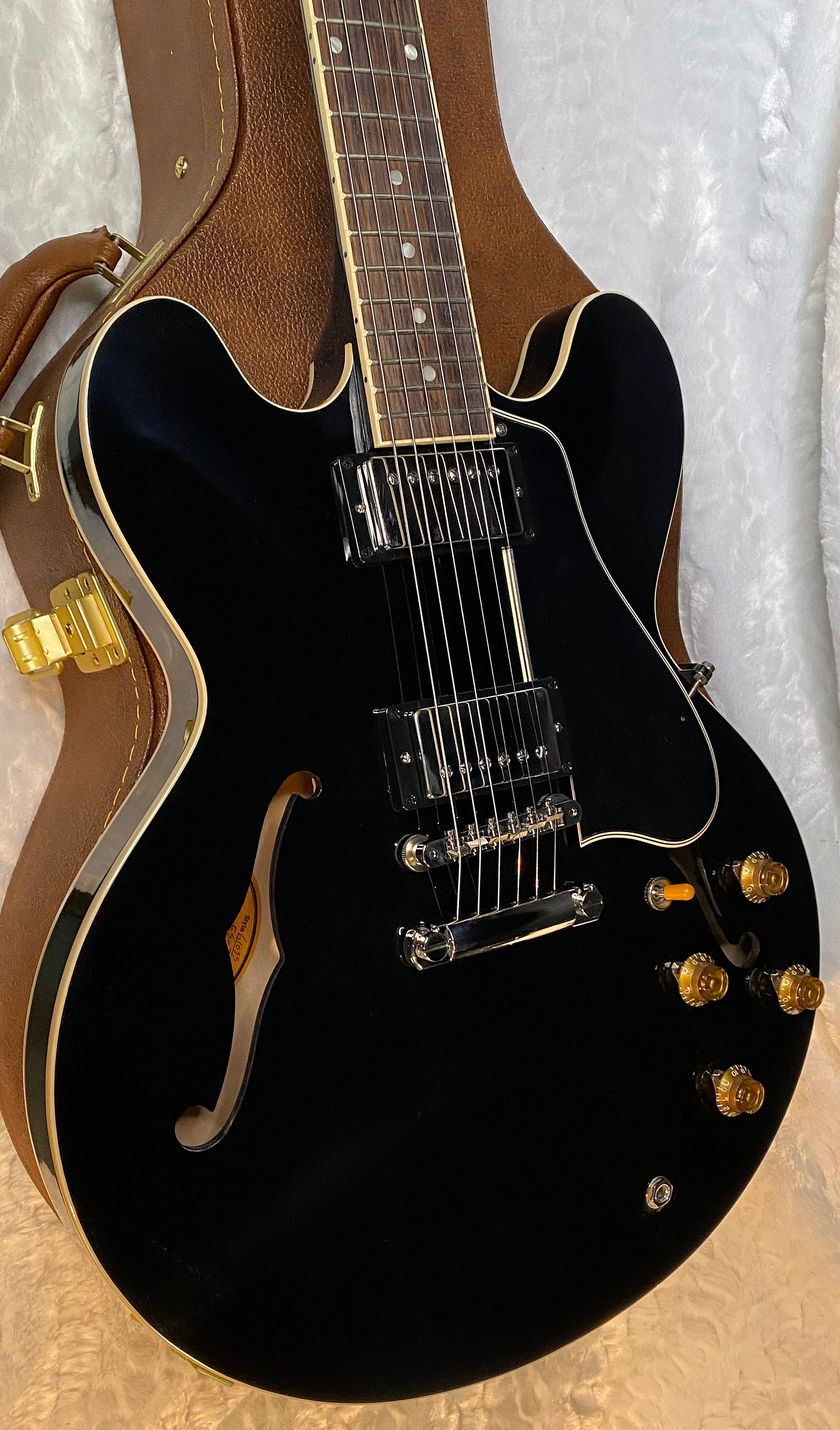 NEW ! Gibson ES-335 50s Semi-Hollowbody Electric Guitar - Ebony - Authorized Dealer - 8 lbs - G07034